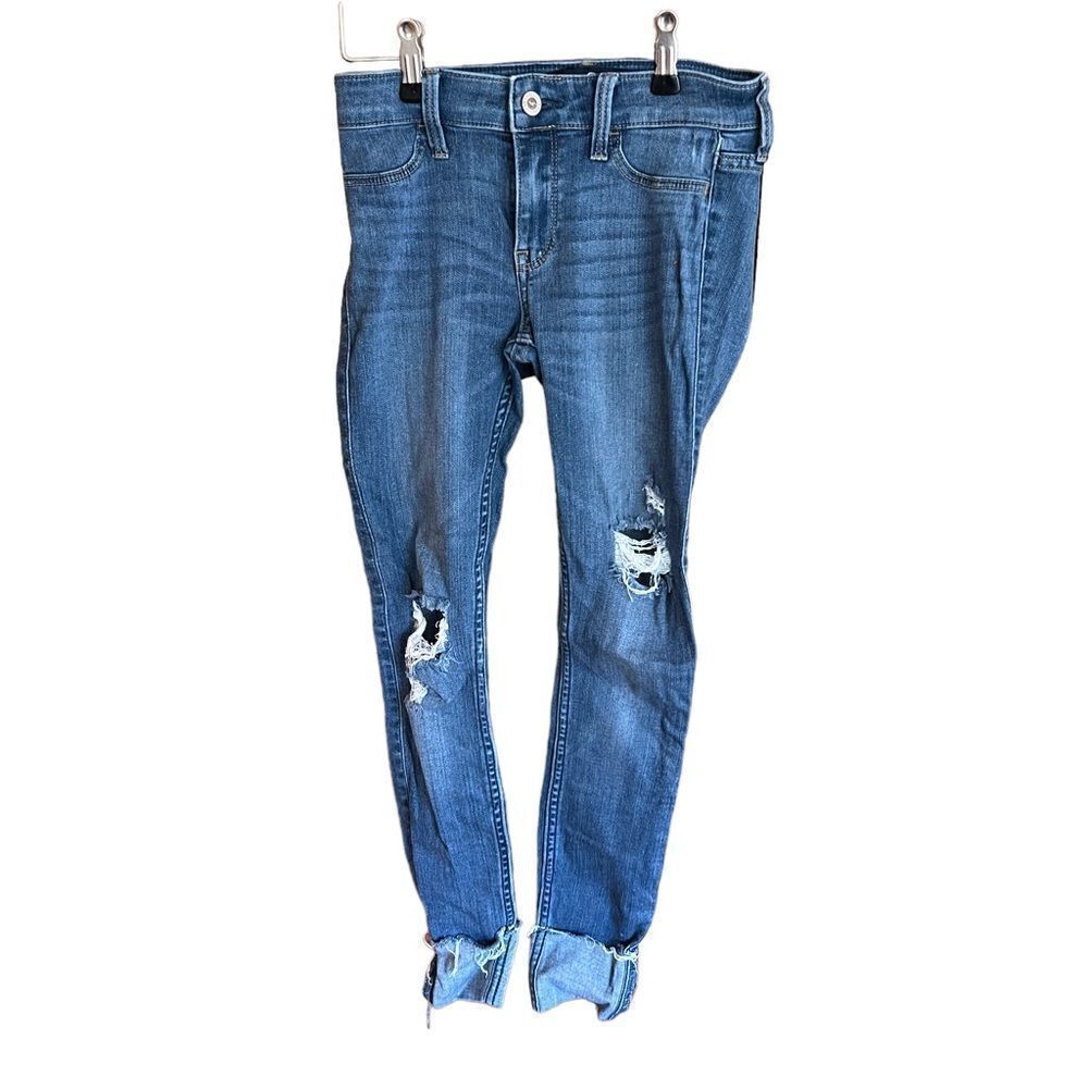 ‎Hollister distressed light wash skinny jeans junior size 0R